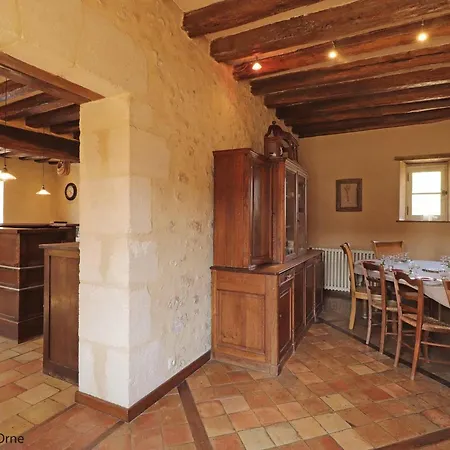 Corps De Ferme Spacieux Avec Piscine Intérieure Et Jardin En Normandie - Fr-1-497-164 Casa rural