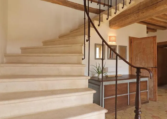 Corps De Ferme Restaure Avec Piscine Interieure Chauffee - Fr-1-497-164 *