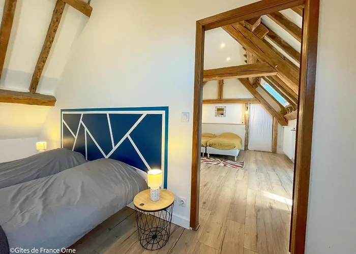 Corps De Ferme Restaure Avec Piscine Interieure Chauffee - Fr-1-497-164 Holiday home *