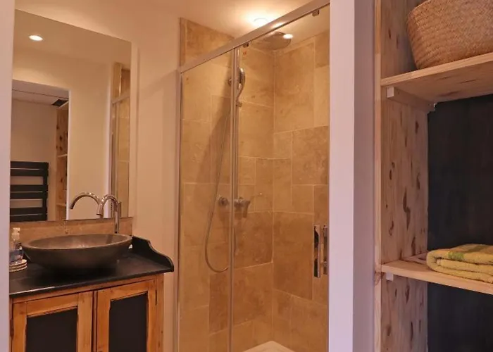 Corps De Ferme Restaure Avec Piscine Interieure Chauffee - Fr-1-497-164 Remalard